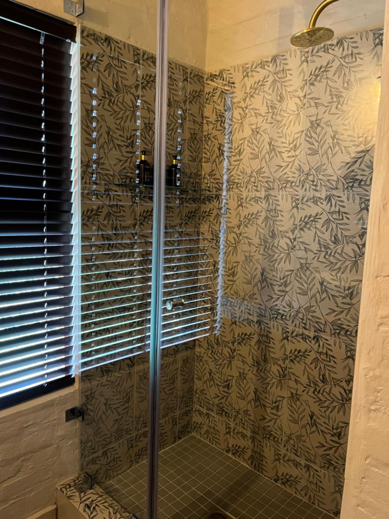 Mosaic Lagoon Lodge 斯坦福 外观 照片